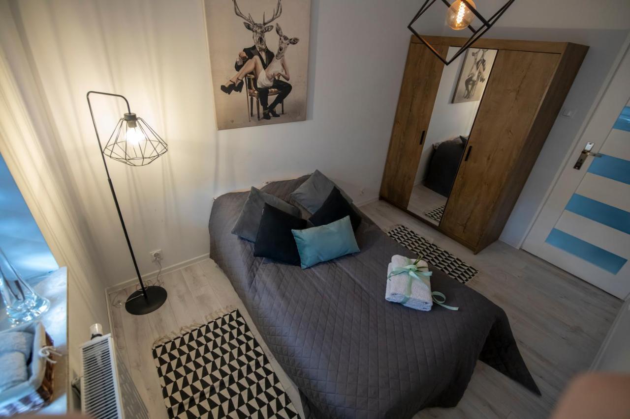Appartement Apartament Laurowa à Tyczyn Extérieur photo